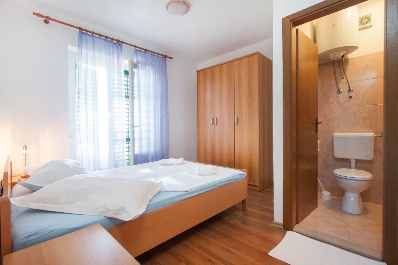 Apartmani Ivica Krzanic Подгора Екстер'єр фото